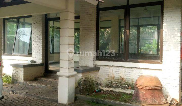 Rumah Tua Hitung Tanah SHM di Jl. Walet, Sektor 2 Jakarta Selatan 2