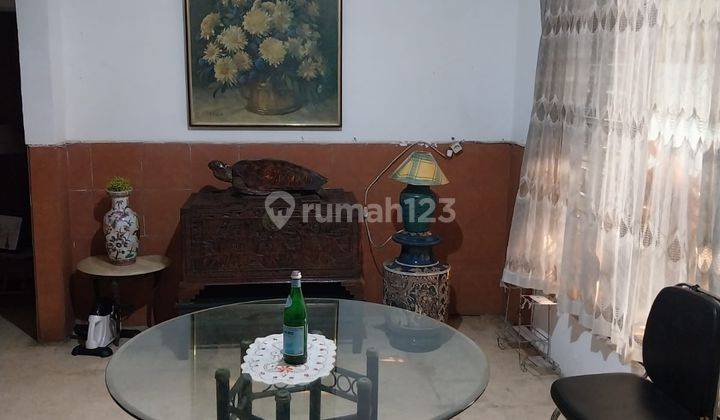 Rumah Bagus Semi Furnished SHM di Jl. Sungai Sambas, Jakarta Selatan 2