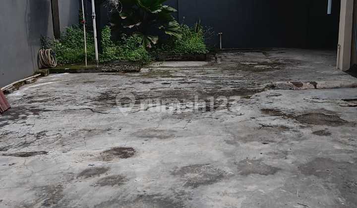 Rumah Bagus Semi Furnished SHM Pasar Kemis, Tangerang 2