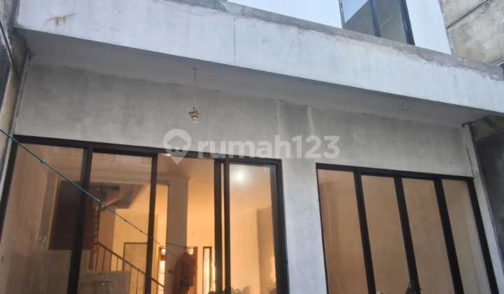 Rumah Bagus Komp. Swadaya Asri Residence SHM Cipadu, Tangerang