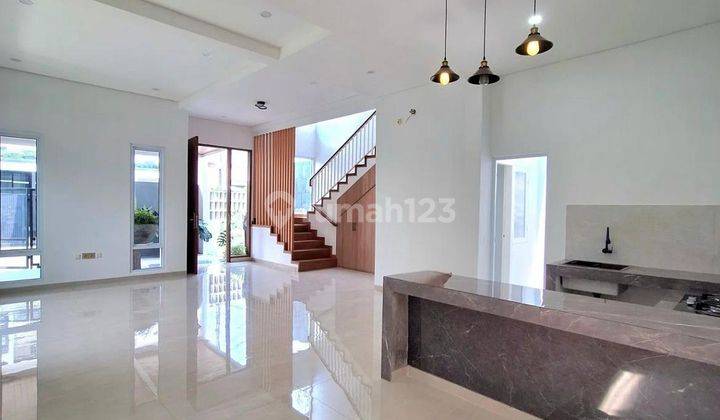 Rumah 2 Lantai Bagus SHM di Kucica, Bintaro Tangerang Selatan 1