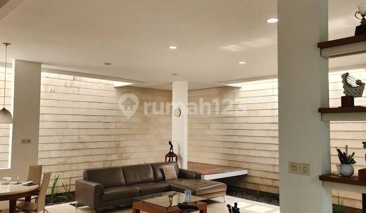 Dijual Rumah Mewah Bagus di Puspita Loka BSD