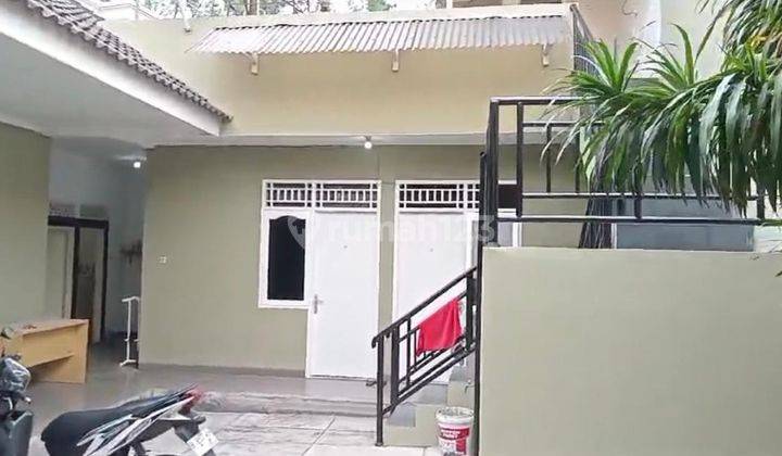 Rumah Bagus Semi Furnished SHM di Jl. Mozaik, Pondok Jaya Bintaro 1