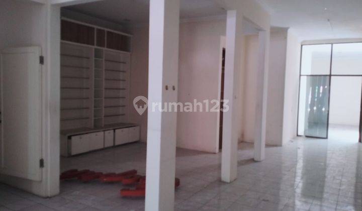 Rumah 1 Lantai Tengah Kota Di Jl.mayjen Sutoyo Semarang Tengah 2