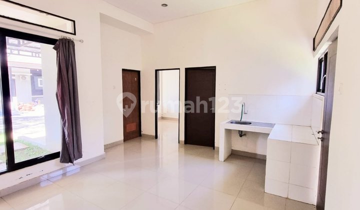 Single-story House in Kedaton BSB Housing Complex, Semarang 2