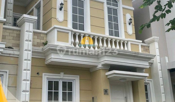 Rumah Tengah Kota Semarang Di Perumahan Paramount Village  1