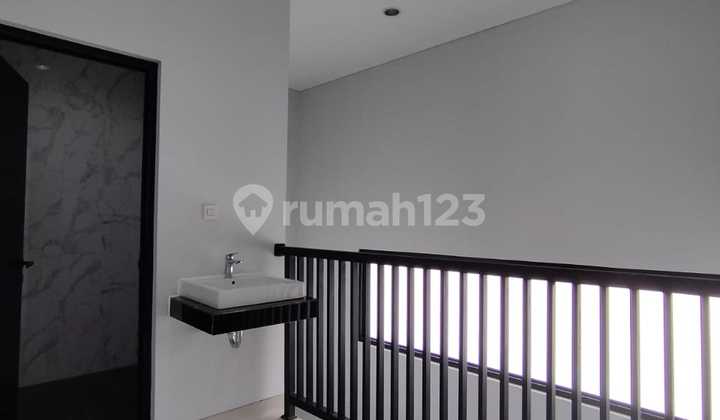 For Rent House Fully Furnished in BSB City Semarang 2