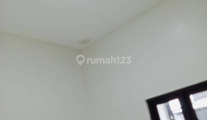 Dijual Rumah Mewah di Perumahan Graha Pesona Jatisari Semarang 