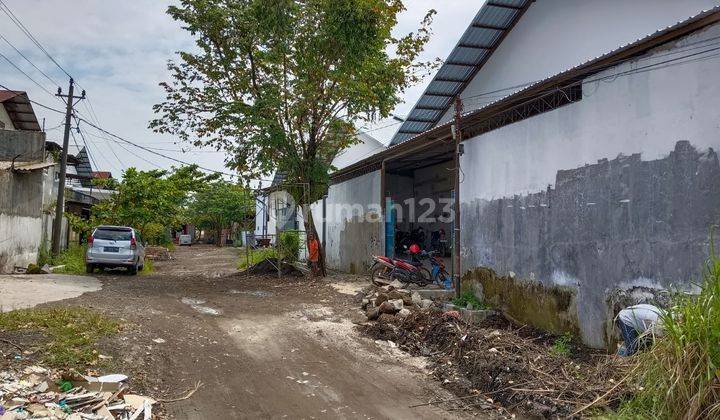 Disewakan Gudang Pangkalan Truk Genuk Semarang  9