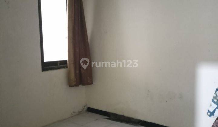 kamar tidur dijual rumah di perumahan grand
