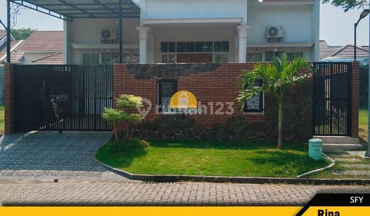 Rumah Cantik di Perumahan Raflesia Graha Padma Semarang Barat  1