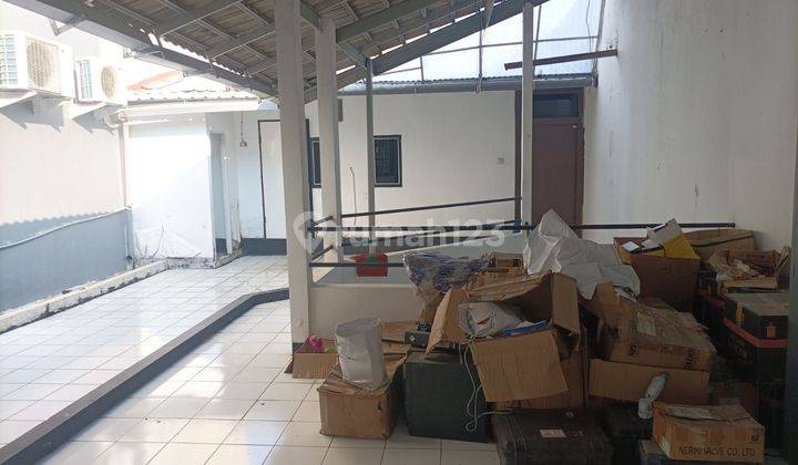 Ruko 2 Lantai di di Jl.KH.Ahmad Dahlan Semarang Tengah  2