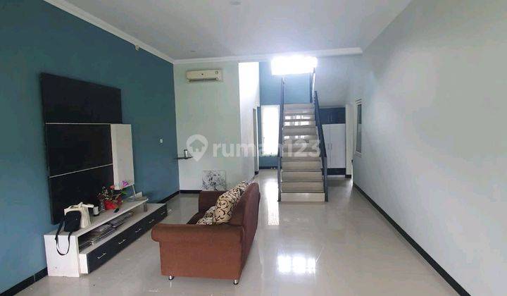 Rumah Bersih Full Furnished Di Graha Estetika Semarang  2