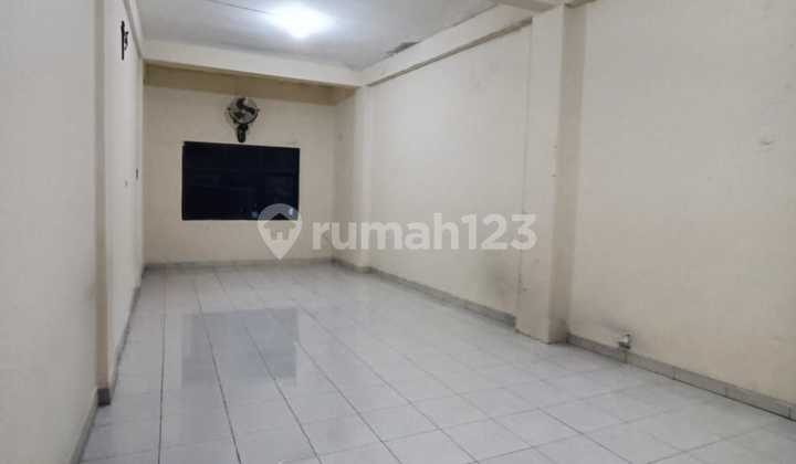 Ruko 2 Lantai di Jl. Raya Medoho, Gayamsari Semarang Timur 2