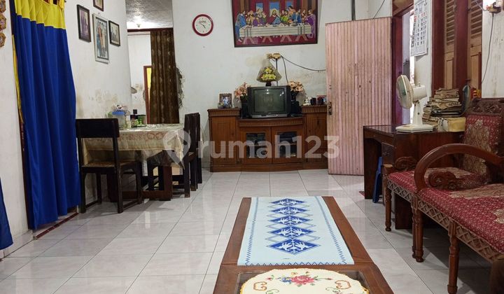 House Suitable for Boarding on Jl. Laut Kendal 2