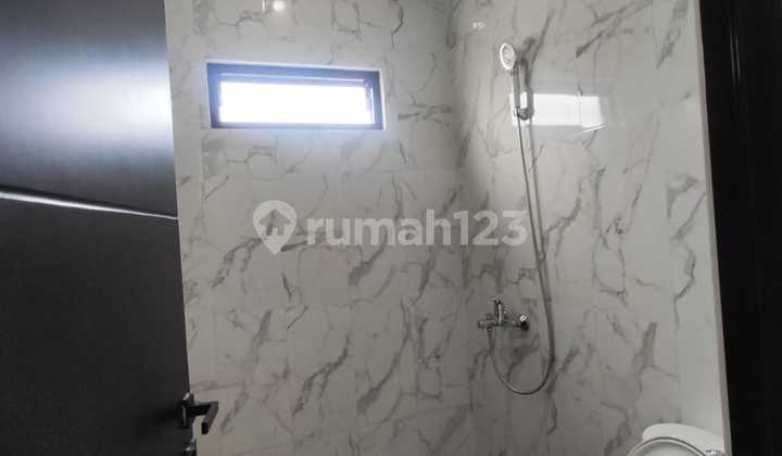 Ruma Semi Furnished 2 Lantai Di Perumahan The Miles Semarang 2