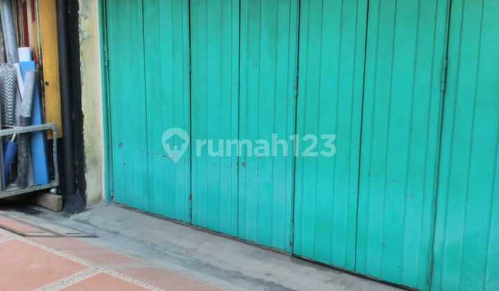 Strategic Shop House in Agus Salim Kudus Shopping Area 2