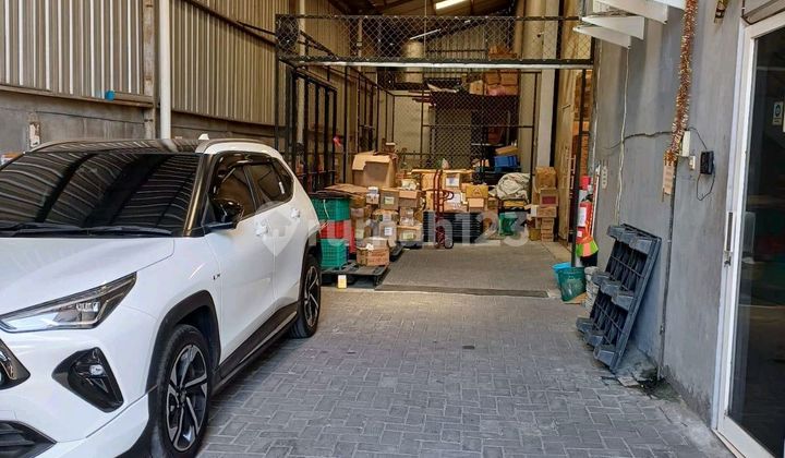 Shop House Plus Warehouse on Soekarno Hatta Arterial Road, Semarang 2