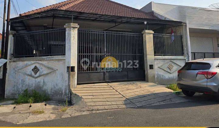 Rumah Tengah Kota Di Jl. Pekunden Dalam Semarang 1
