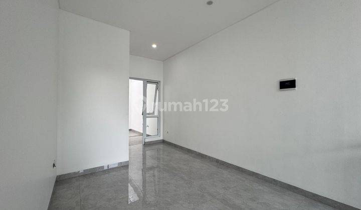 Rumah Baru 2 Lantai Modern Minimalis Alam Sutera 2