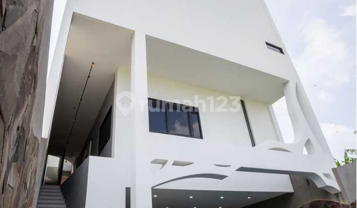 LUXURY VILLA  4 LANTAI OCEAN VIEWS DENPASAR TIMUR BALI 1