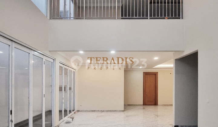 Disewakan Rumah di Kawasan Kebayoran Baru 2