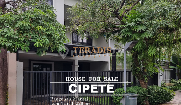 For Sale, Ready-to-Occupy Townhouse in the Cipete Cilandak Area