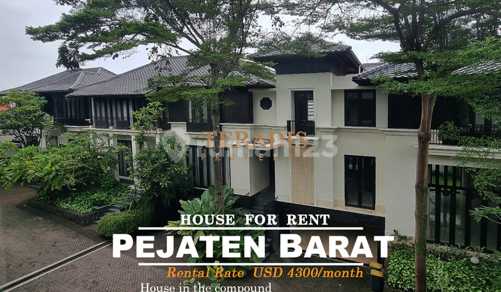 Di Sewakan Rumah di Kawasan Pejaten Barat Dalam Compound