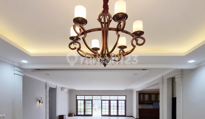 For Rent House in Kemang Area with Swimming Pool and Spacious Yard 2
