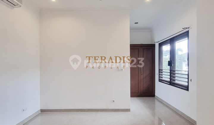 Disewakan Rumah Luas di Kawasan Pejaten Barat 2