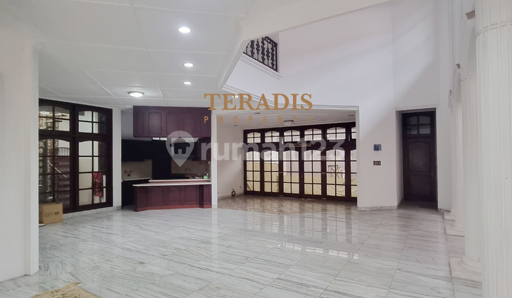 FOR RENT HOUSE IN PONDOK INDAH AREA