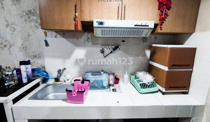 Apartemen Metropolis Studio Lantai Granit Dekat Ubaya Merr Sier 4