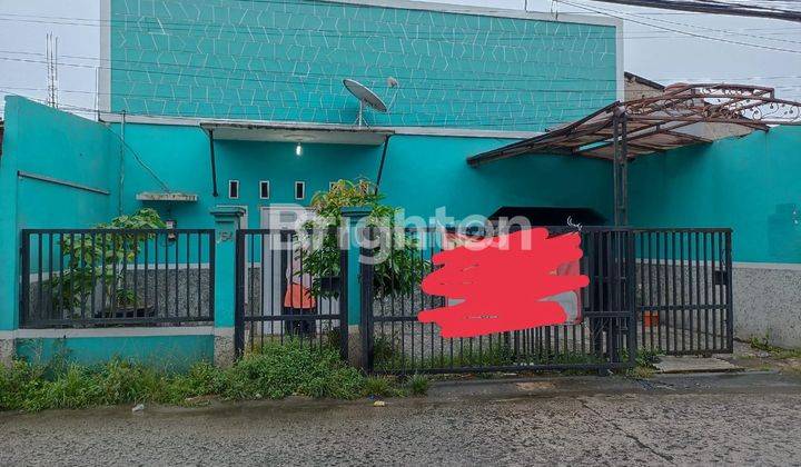 RUMAH NYAMAN PINGGIR JALAN 1