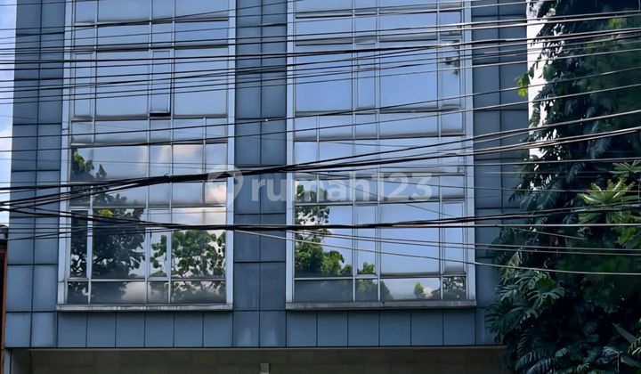 Attached Shophouse in a Strategic Location in East Jakarta 2