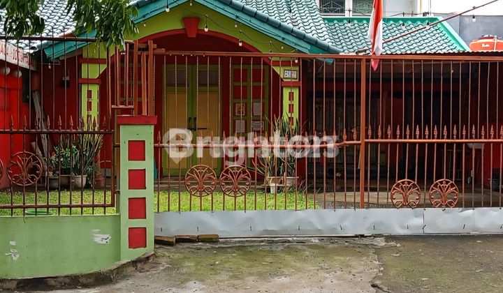 Rumah Untuk Usaha Lokasi Strategis Di Jakarta Timur