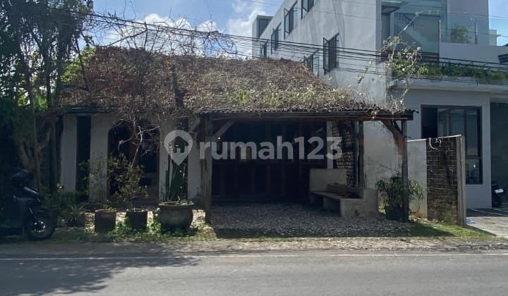 DIJUAL TEMPAT USAHA BEKAS KAFE DI KEROBOKAN – 2,5 ARE, SHM, LOKASI STRATEGIS DIJUAL TEMPAT USAHA BEKAS KAFE DI KEROBOKAN – 2,5 ARE, SHM, LOKASI STRATEGIS