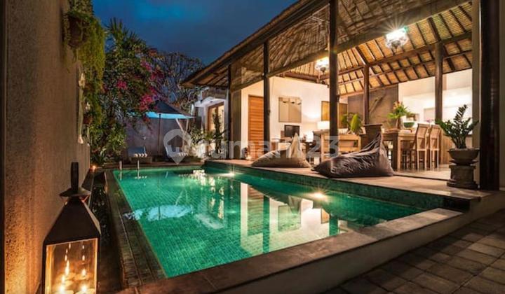 Luxurious 2 Bedroom Villa For Rent In Berawa – Near Finns Beach Club & Main Facilities Luxurious 2 Bedroom Villa For Rent In Berawa – Near Finns Beach Club & Main Facilities