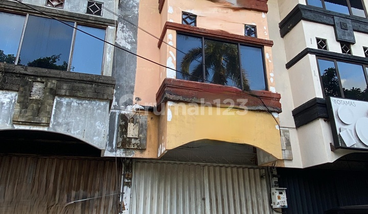 For Rent: Strategic Shop House in Bypass Ngurah Rai Area