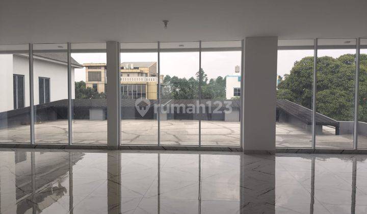 Dijual Cepat Gedung 3,5 Lantai Strategis Brand New di Duren Sawit 2