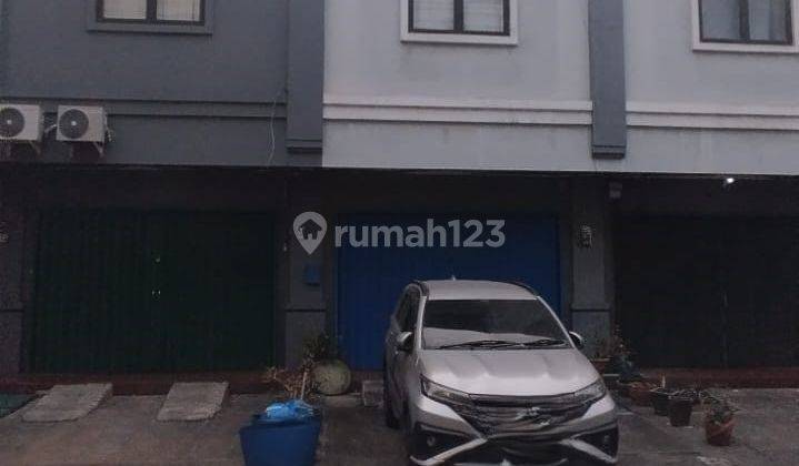 Jual Cepat Ruko 3,5 Lantai Siap Pakai di Toho Pik Jakarta Utara  1