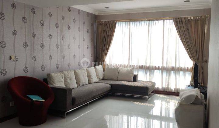 Harus Terjual Unit 2 BR Apartemen Taman Anggrek Jakarta Barat 1