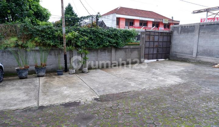 Dijual Tanah dengan Bonus Bangunan di Jalan Kol. Masturi Bandung Luas Strategis dan Akses Mudah Dijual Tanah dengan Bonus Bangunan di Jalan Kol. Masturi Bandung Luas Strategis dan Akses Mudah