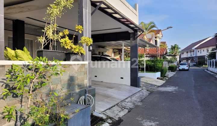DIJUAL RUMAH 2 LANTAI FURNISH LUAS DAN SIAP HUNI DI DAKOTA GUNUNG BATU PASTEUR BANDUNG HUNIAN TERAWAT NYAMAN DENGAN SIRKULASI UDARA DAN CAHAYA YANG BAIK 2