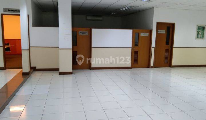 Disewakan Ruang Usaha Siap Pakai di Kopo, Bandung 1