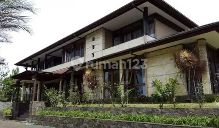 DIJUAL CEPAT RUMAH MEWAH 2 LANTAI SIAP HUNI DI SETIABUDI REGENCY BANDUNG HUNIAN ASRI NYAMAN DENGAN LOKASI YANG STRATEGIS DIJUAL CEPAT RUMAH MEWAH 2 LANTAI SIAP HUNI DI SETIABUDI REGENCY BANDUNG HUNIAN ASRI NYAMAN DENGAN LOKASI YANG STRATEGIS