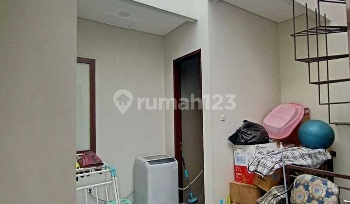 FOR SALE FAST ISTANA SUDIRMAN REGENCY HOUSE IN BANDUNG, SERENE AND COMFORTABLE LIVING, STRATEGIC LOCATION, READY TO OCCUPY. 2