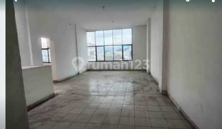 Disewakan Ruko 4 Lantai di Sudirman Bandung Siap Pakai Lokasi Strategis Ramai dan Akses Mudah
