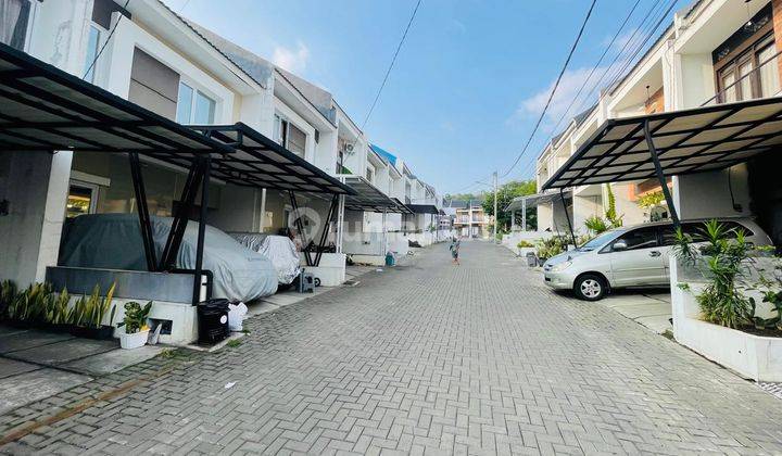 Rumah Nyaman 2,5 Lantai Minimalis Modern Siap Huni di The Green Padasuka Cimenyan Bandung 1