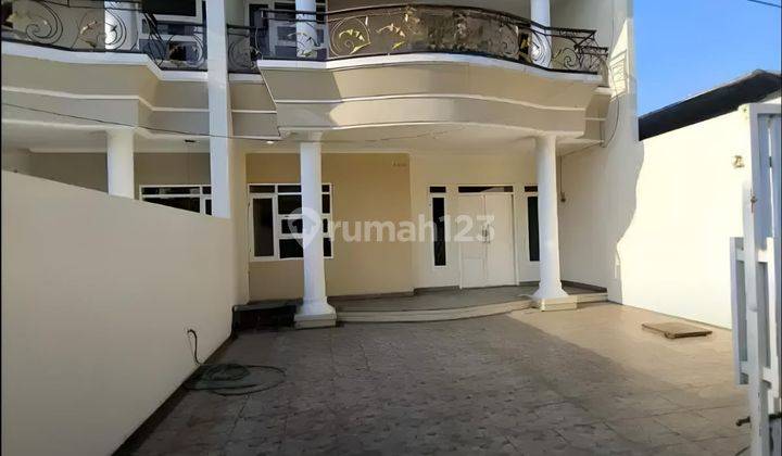 Disewa Rumah Untuk Tinggal Kantor Atau Usaha di Turangga Bandung 1