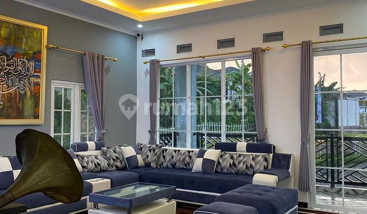 Beautiful Villa for Sale in Banjaran, Bandung, Ready to Occupy, Well-Maintained, Strategic Location, Good Road Access, Cool Air.
